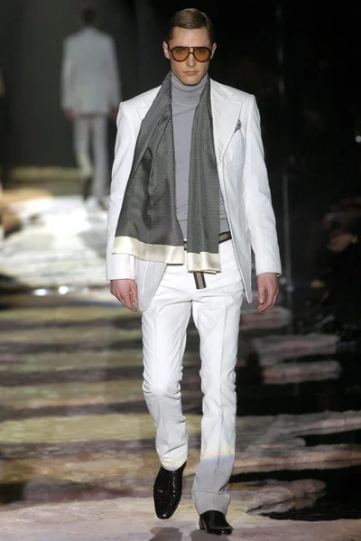Look 20